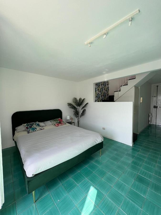 Loft Panoramico San Giovanni Рим Экстерьер фото